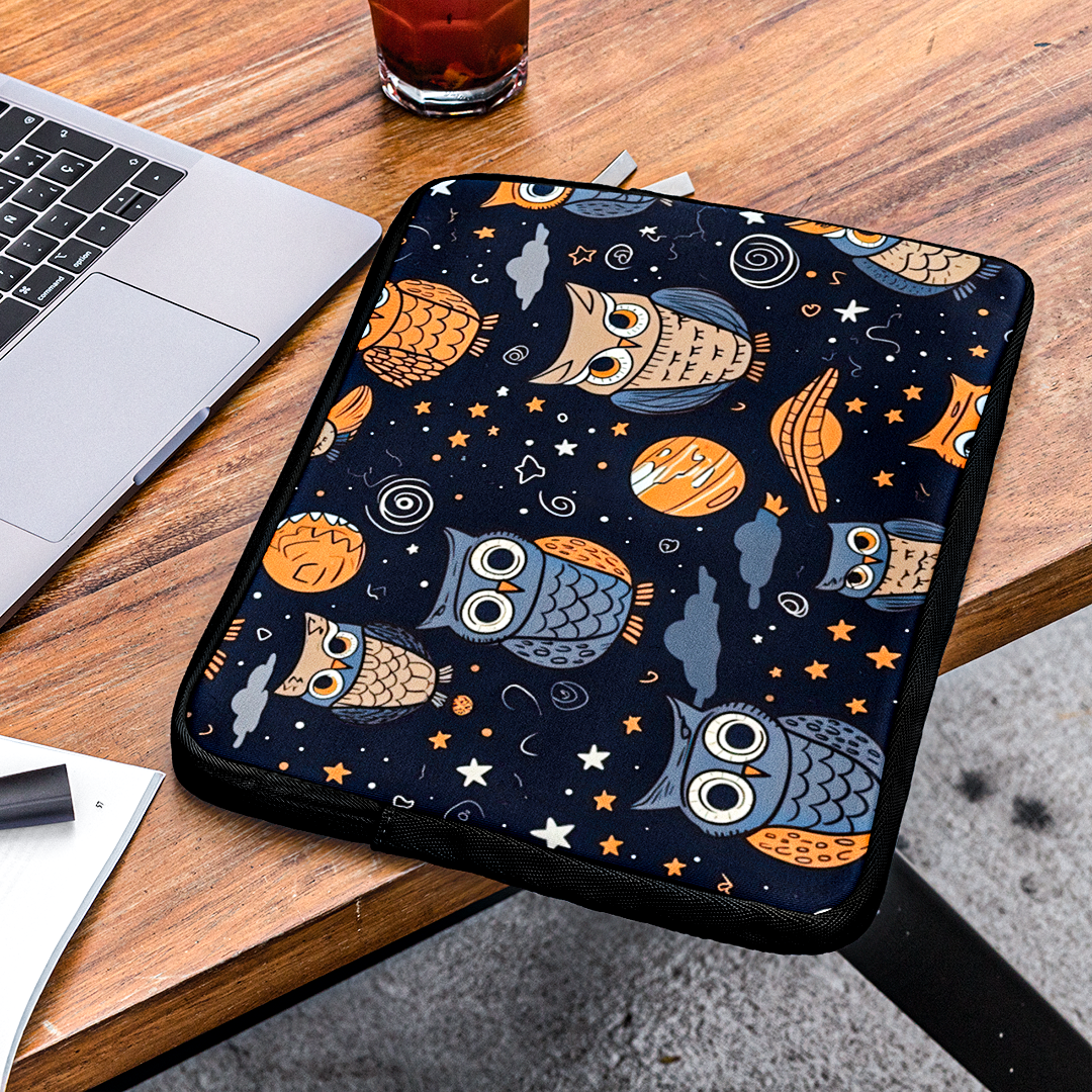Owl Pattern - Laptop Sleeve