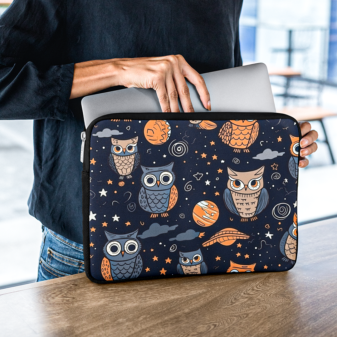Owl Pattern - Laptop Sleeve