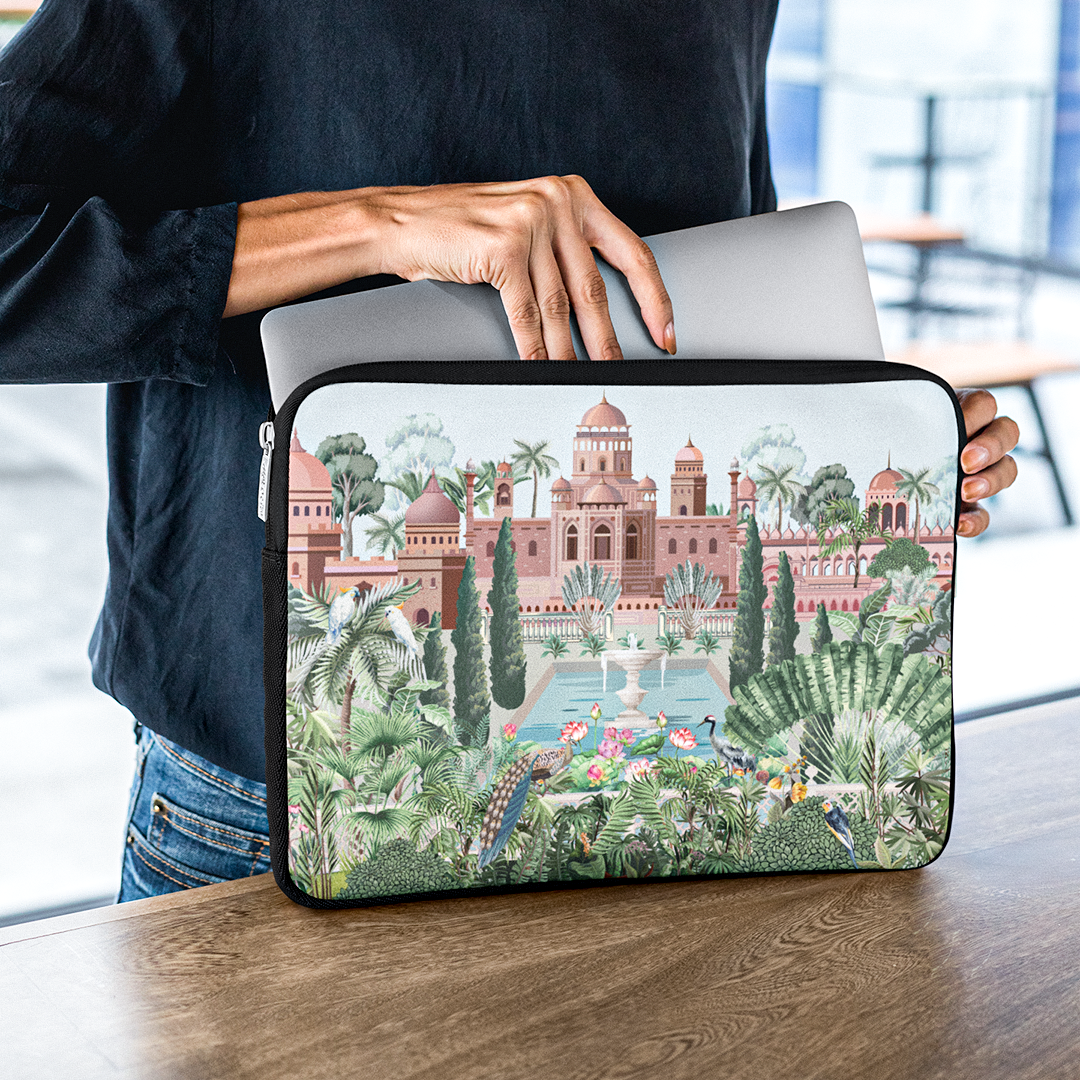 Vintage Palace - Laptop Sleeve